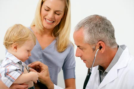 Ребенок 2 года истерит у врача thumbnail