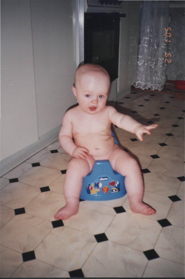 Прошу не беспокоить, у меня очень важное заседание!