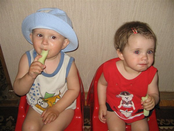 Сообразим на 2-х.