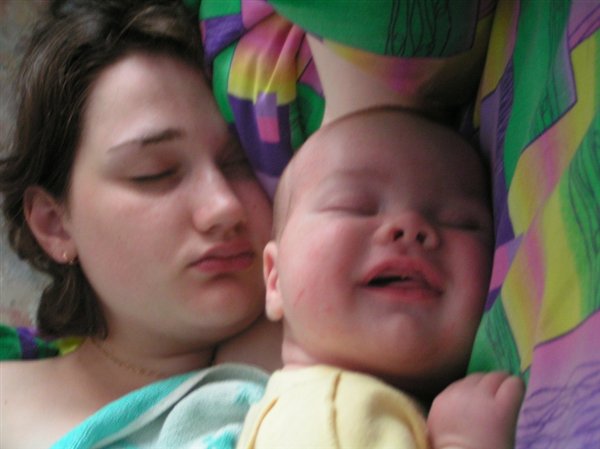 СЛАААДКИЙ СОН )))