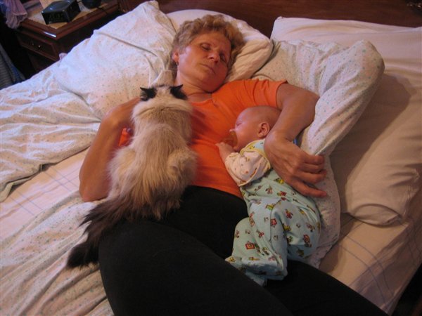 Кто кого убаюкал? ;-)