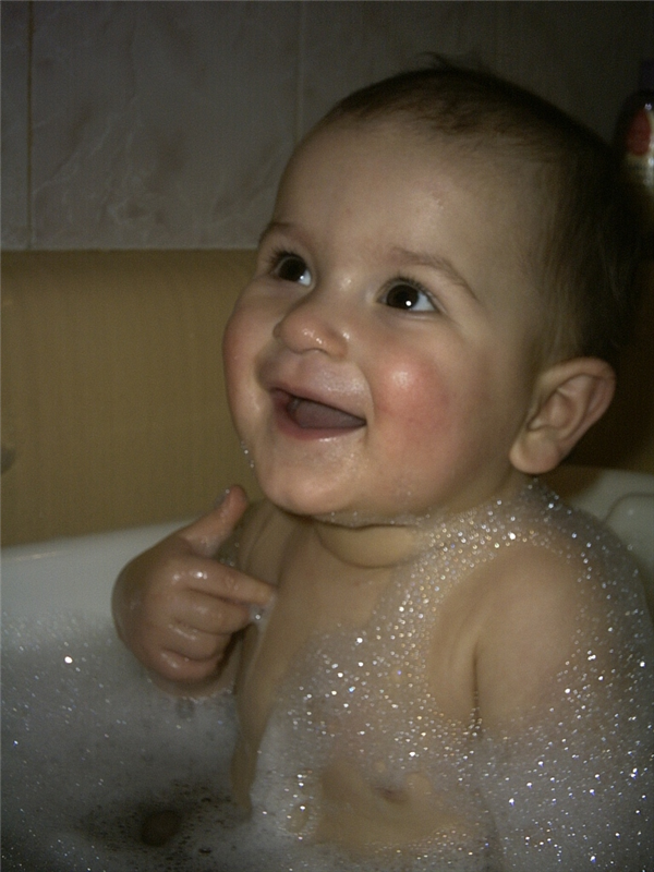 ДА ЗДРАВСТВУЕТ МЫЛО ДУШИСТОЕ