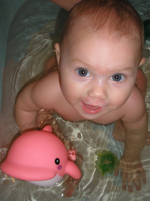 давайте же мыться, плескаться,купаться......