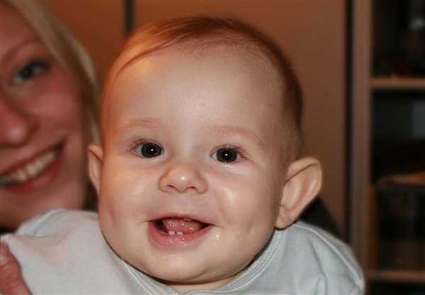 От улыбки станет всем светлей