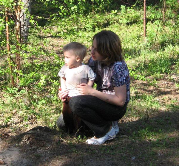 побежали мама за грибами