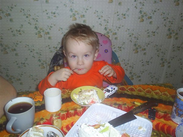 тортик-то маловат