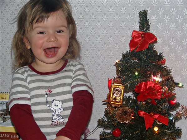 Данька и елочка