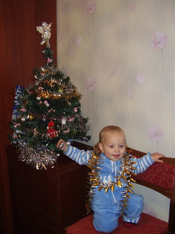 Первый Новый год Максимки