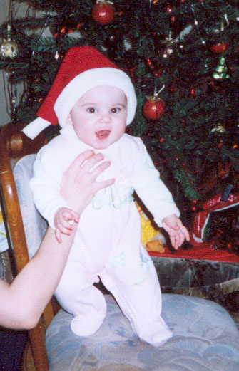 На стул поставили, стих читать заставили...