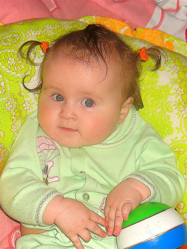 играю в мячик!!!