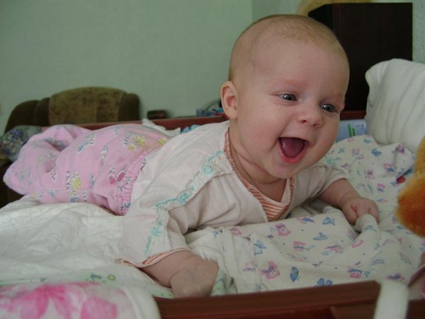 Мама, как я люблю этих мишек!!! МАксимке 2,5месяца