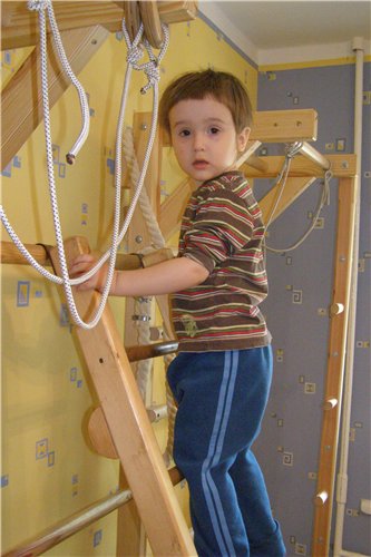 Вырасту я выше папы ;-) 