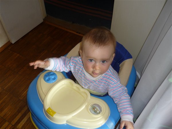 Учимся ходить!!!