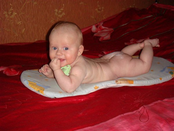 Пальчики вкуснее пустышки