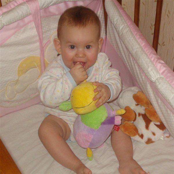 Ну очень вкусная игрушка)))