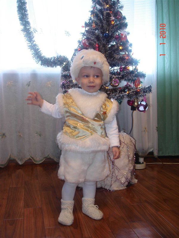 Зайка беленький