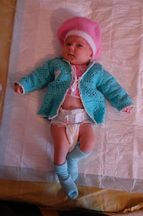 Что главное для дамы в 1,5 месяца? Главное чтобы костюмчик сидел!