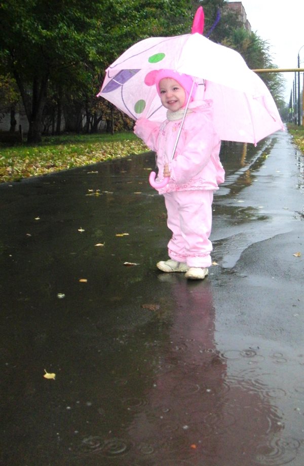 Осення прогулка под проливным дождем!